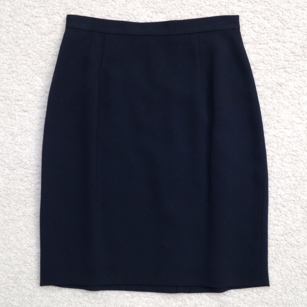 Ann Taylor Loft Black Skirt, Size 2P